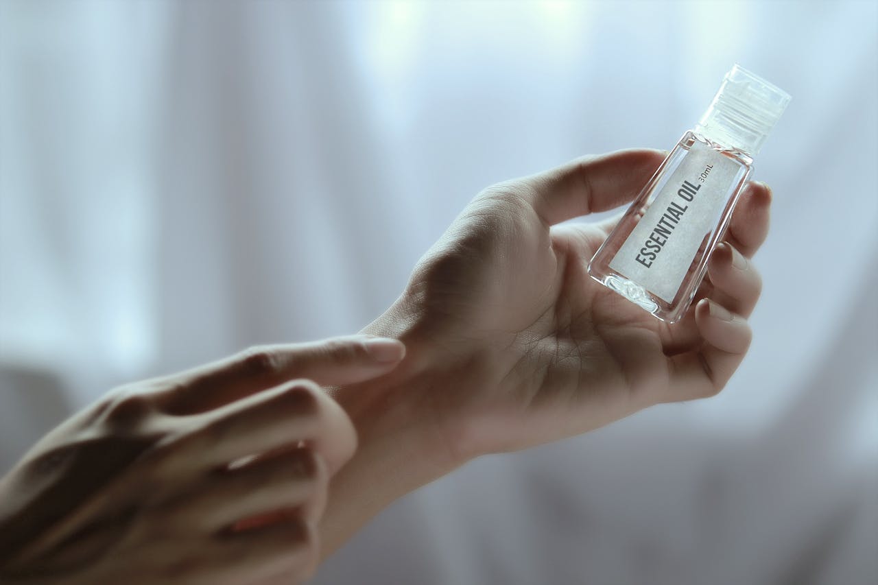 Harnessing the Power of Essential Oils for Plantar Fasciitis